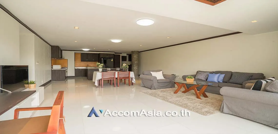 unitPet friendly |  2 Bedrooms  Apartment For Rent in Sukhumvit, Bangkok  near BTS Thong Lo (AA13655)