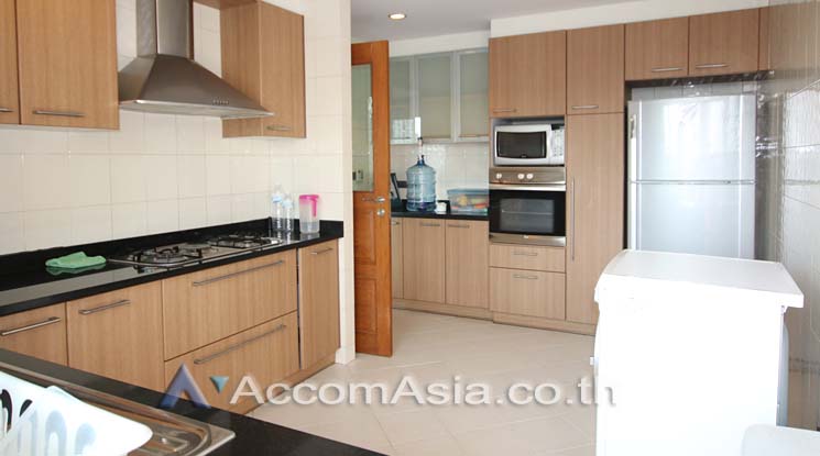 5  3 br Apartment For Rent in Sukhumvit ,Bangkok BTS Nana at Fully Furnished Apartment, Only 2 mins walk to BTS AA13749