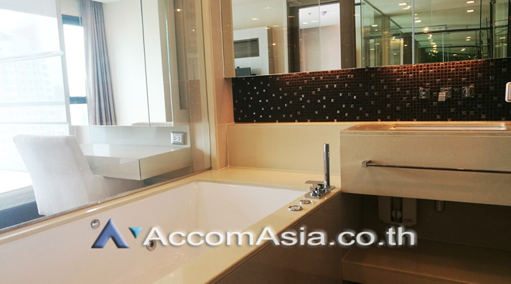10  1 br Condominium For Rent in Silom ,Bangkok BTS Chong Nonsi at The Address Sathorn AA13909