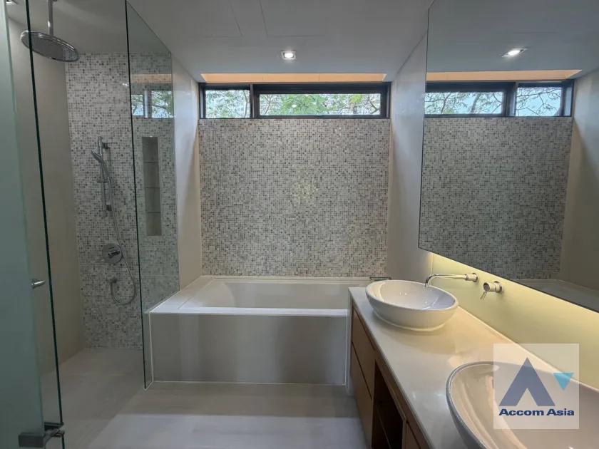 21  3 br Condominium For Rent in Sukhumvit ,Bangkok BTS Asok - MRT Sukhumvit at Domus 16 AA13939