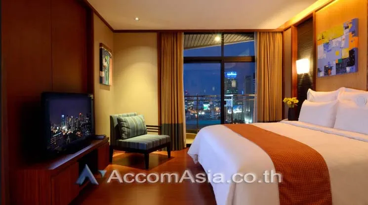 unitDuplex Condo, Penthouse |  3 Bedrooms  Apartment For Rent in Ploenchit, Bangkok  near BTS Ploenchit (AA13946)