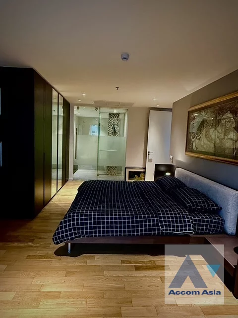 11  2 br Condominium For Rent in Silom ,Bangkok MRT Silom - BTS Sala Daeng at The Legend Saladaeng AA13953