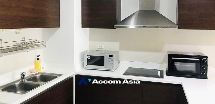 4  2 br Condominium For Rent in Ploenchit ,Bangkok BTS Ratchadamri at The Rajdamri AA14011