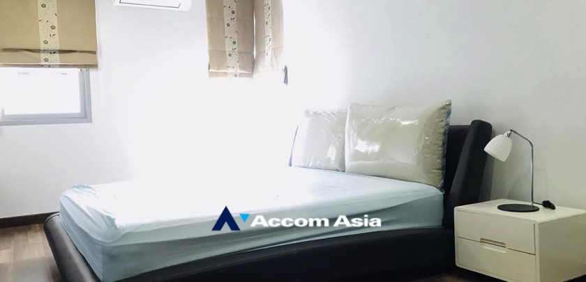 5  2 br Condominium For Rent in Ploenchit ,Bangkok BTS Ratchadamri at The Rajdamri AA14011