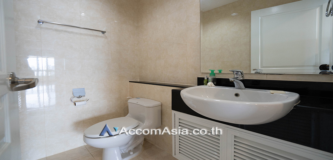 12  3 br Apartment For Rent in Sukhumvit ,Bangkok BTS Phrom Phong at High rise building AA14075