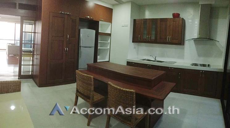5  2 br Condominium For Rent in Ploenchit ,Bangkok BTS Ploenchit - MRT Lumphini at Polo Park AA14117
