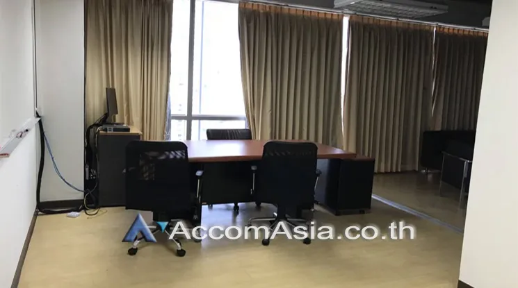 6  Office Space For Rent in Sukhumvit ,Bangkok BTS Ekkamai at 42 Tower AA14124