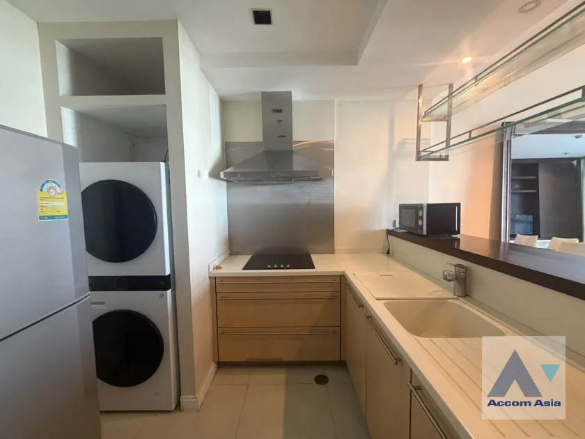 5  2 br Condominium For Rent in Ploenchit ,Bangkok BTS Ploenchit at Athenee Residence AA14213