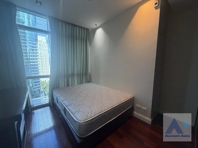9  2 br Condominium For Rent in Ploenchit ,Bangkok BTS Ploenchit at Athenee Residence AA14213