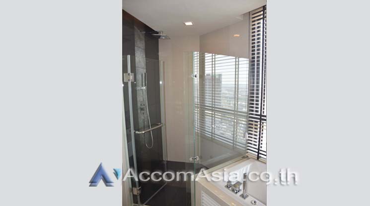 6  2 br Condominium For Rent in Sukhumvit ,Bangkok BTS Phra khanong at Rhythm Sukhumvit 44/1   AA14265