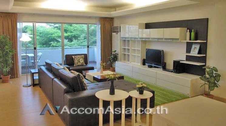 unit 2 Bedrooms  Apartment For Rent in Sukhumvit, Bangkok  near BTS Phra khanong (AA14318)