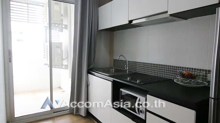 unit 1 Bedroom  Apartment For Sale in Sukhumvit, Bangkok  near BTS Phra khanong (AA14326)