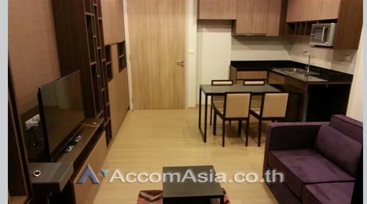 unit 2 Bedrooms  Condominium For Rent in Ratchadaphisek, Bangkok  near ARL Ramkhamhaeng - BTS Thong Lo (AA14337)