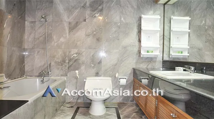 9  3 br Condominium For Rent in Sukhumvit ,Bangkok BTS Phrom Phong at Ruamsuk Condominium AA14404