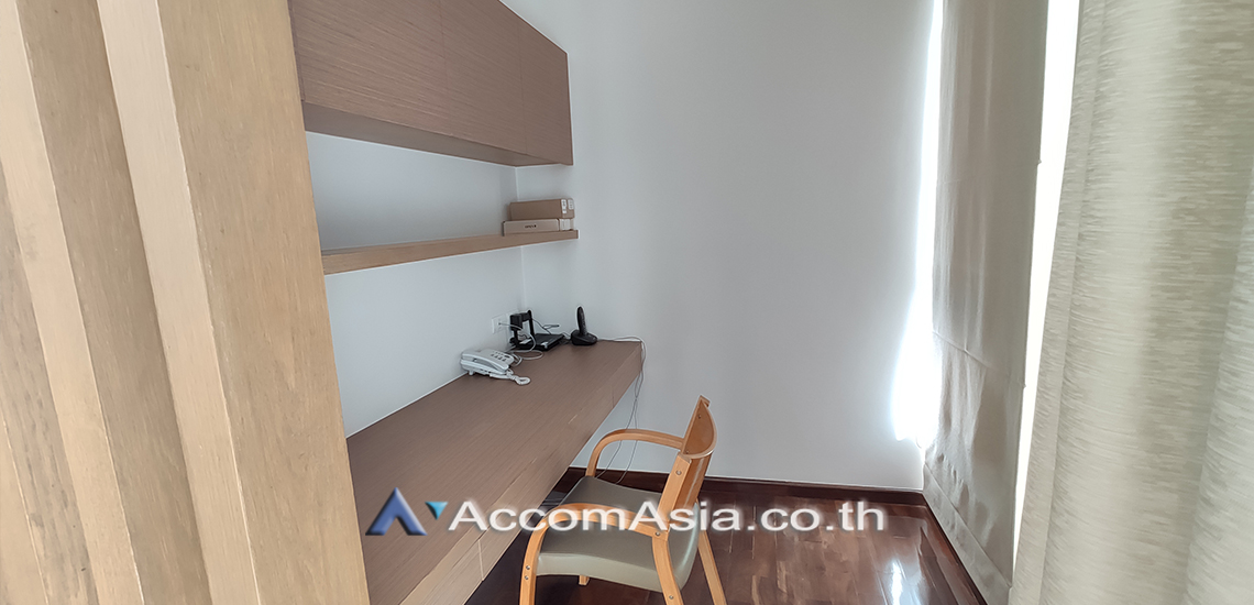  1  3 br Apartment For Rent in Sukhumvit ,Bangkok BTS Phrom Phong at Peaceful Living AA14420