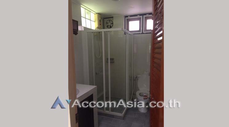4  4 br House For Rent in Pattanakarn ,Bangkok  AA14429