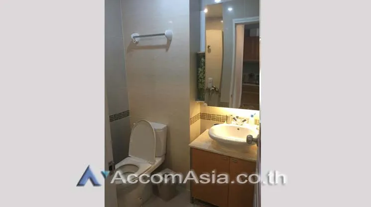 unit 1 Bedroom  Condominium For Sale in Sukhumvit, Bangkok  near BTS On Nut (AA14468)