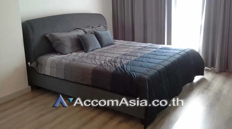 unit 2 Bedrooms  Condominium For Rent in Sathorn, Bangkok  near BTS Chong Nonsi (AA14486)