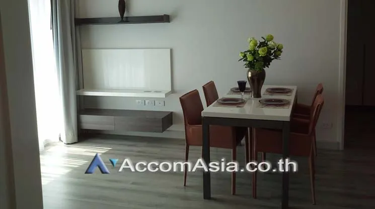 unit 2 Bedrooms  Condominium For Rent in Sathorn, Bangkok  near BTS Chong Nonsi (AA14486)