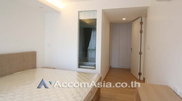 8  2 br Apartment For Rent in Sukhumvit ,Bangkok BTS Phrom Phong at A Cozy Low-Rise Residence 6 Mins Walk From BTS AA14511