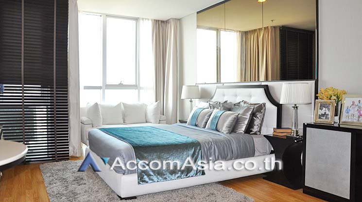  2  Studio Condominium For Rent in Sukhumvit ,Bangkok BTS Phra khanong at Le Luk AA14522