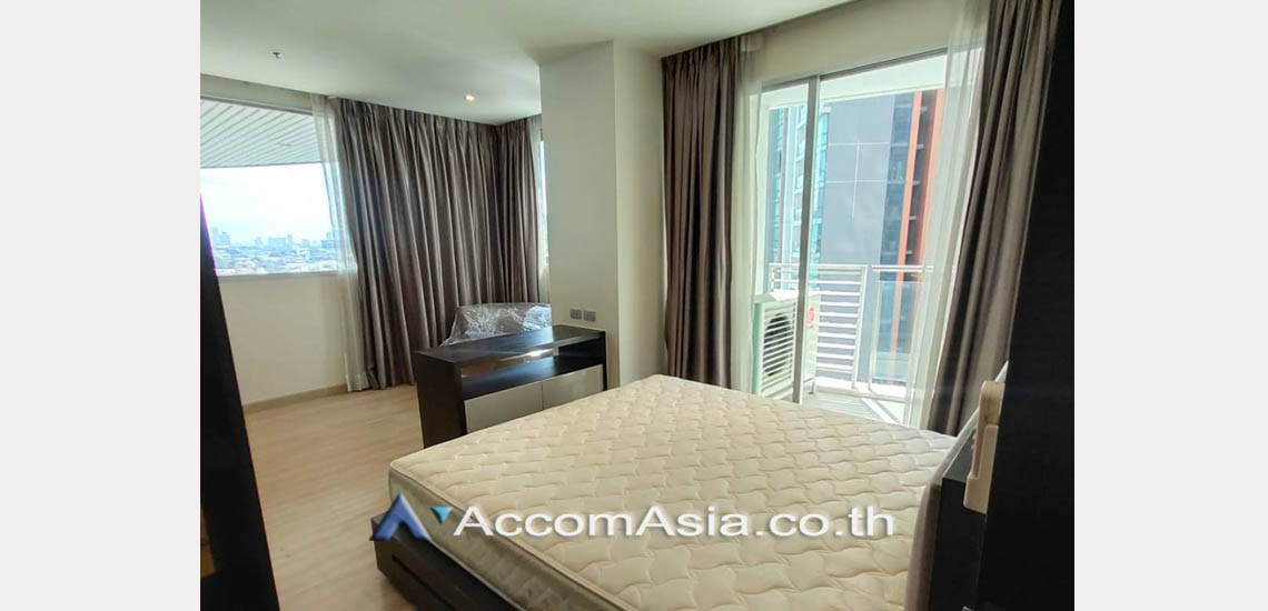 6  2 br Condominium For Rent in Sukhumvit ,Bangkok BTS Phra khanong at Sky Walk Condominium AA14525