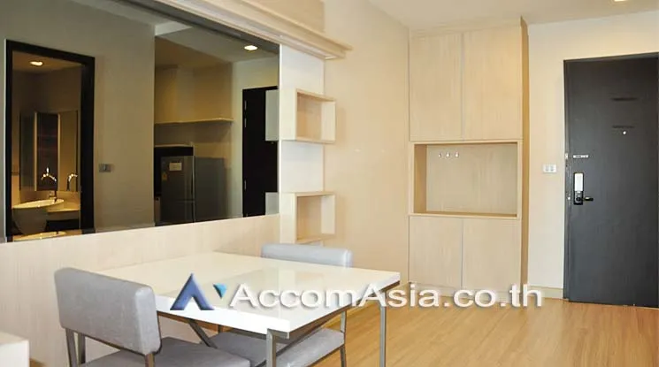 unit 1 Bedroom  Condominium For Rent in Sukhumvit, Bangkok  near BTS Phra khanong (AA14527)