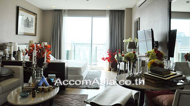  2  Studio Condominium For Rent in Sukhumvit ,Bangkok BTS Phra khanong at Sky Walk Condominium AA14529