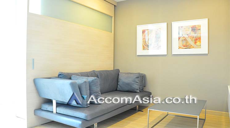  1  1 br Condominium For Rent in Sukhumvit ,Bangkok BTS Phra khanong at Sky Walk Condominium AA14530