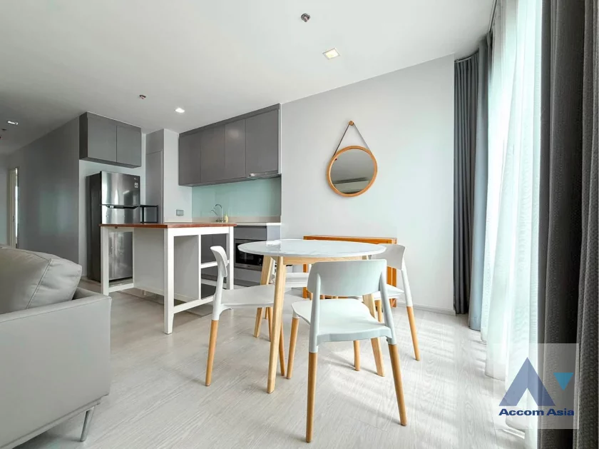 unitBig Balcony, Penthouse |  2 Bedrooms  Condominium For Rent & Sale in Sukhumvit, Bangkok  near BTS Thong Lo (AA14618)