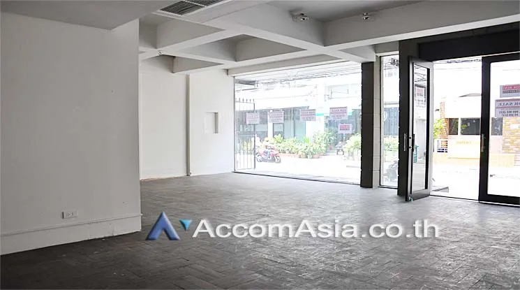  1  4 br Shophouse for rent and sale in Sukhumvit ,Bangkok BTS Asok AA14623