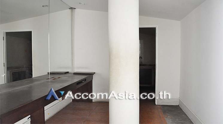 8  4 br Shophouse for rent and sale in Sukhumvit ,Bangkok BTS Asok AA14623