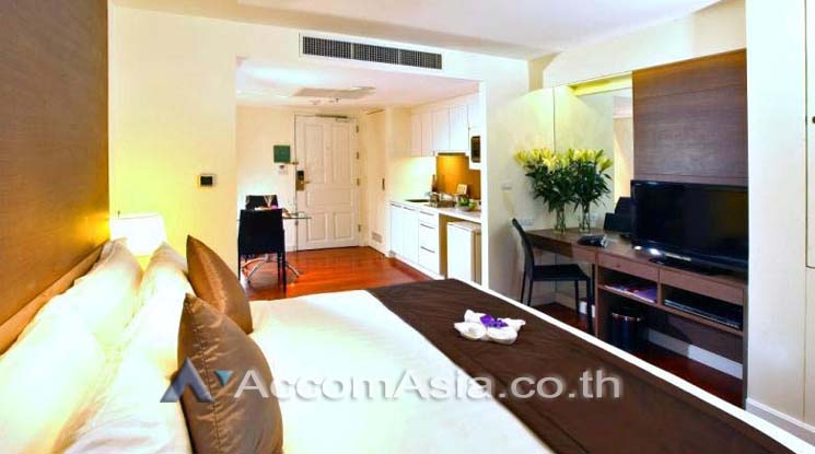  1  Studio Apartment For Rent in Sukhumvit ,Bangkok BTS Nana at Modern Thai charm AA14718