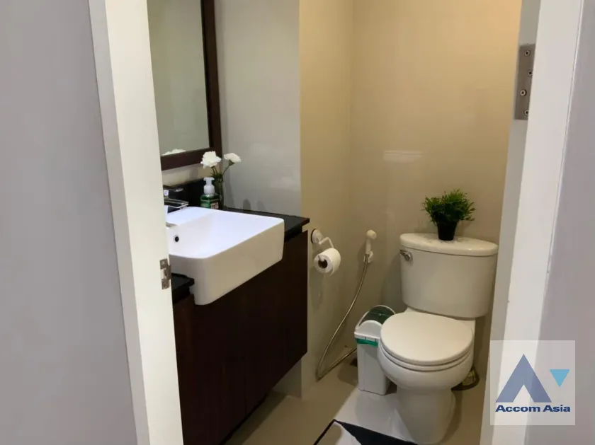 6  1 br Condominium for rent and sale in Sukhumvit ,Bangkok BTS Phrom Phong at Condo One X Sukhumvit 26 AA14738