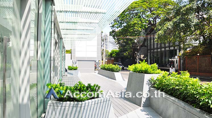 6  Retail / Showroom For Rent in Sukhumvit ,Bangkok BTS Thong Lo at Major Tower AA14744