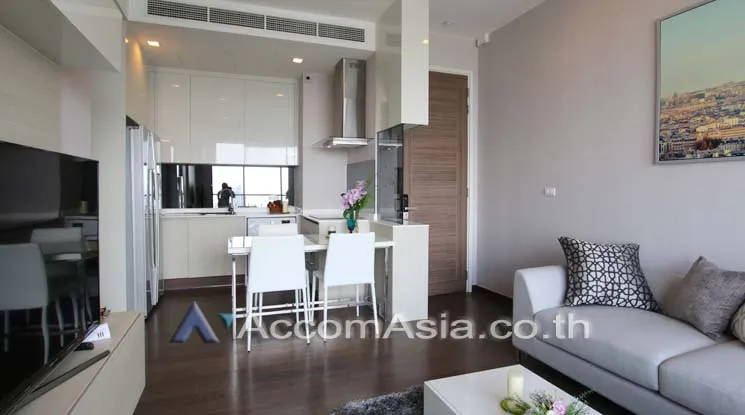 unit 2 Bedrooms  Condominium For Rent in New Phetchaburi, Bangkok  near MRT Phetchaburi (AA14759)