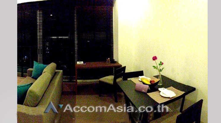  1  1 br Condominium For Sale in Charoen Nakhon ,Bangkok BTS Krung Thon Buri at The River Condominium AA14770