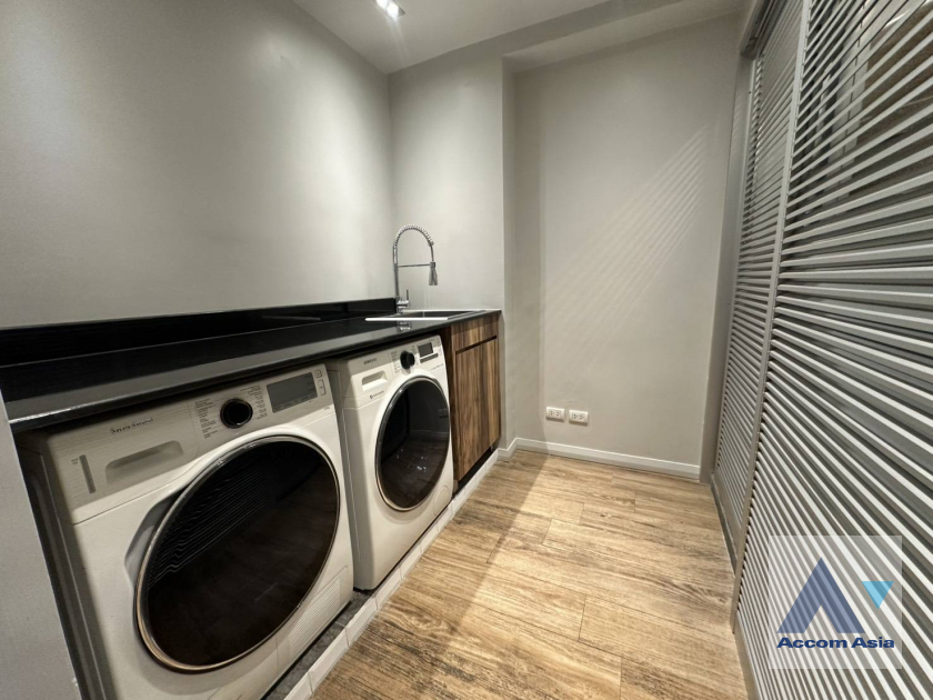 27  2 br Condominium For Rent in Sukhumvit ,Bangkok BTS Ekkamai - BTS Phra khanong at Penthouse Condominium 1 AA14773