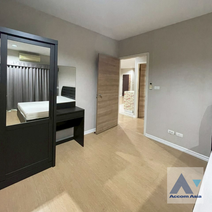 6  2 br Condominium for rent and sale in Ploenchit ,Bangkok BTS Ploenchit at Renova Residence AA14805