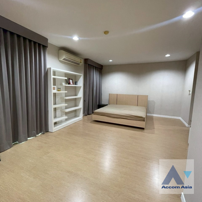 9  2 br Condominium for rent and sale in Ploenchit ,Bangkok BTS Ploenchit at Renova Residence AA14805