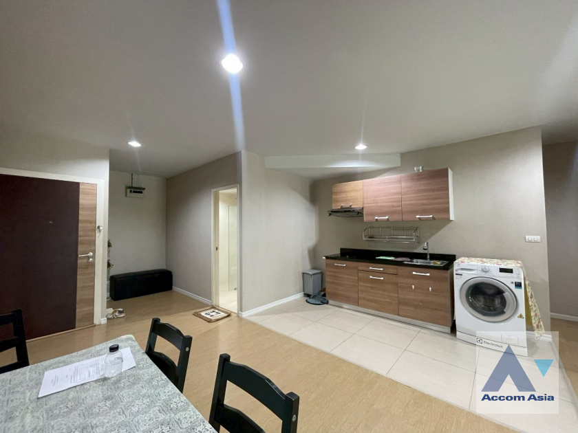 4  2 br Condominium for rent and sale in Ploenchit ,Bangkok BTS Ploenchit at Renova Residence AA14805