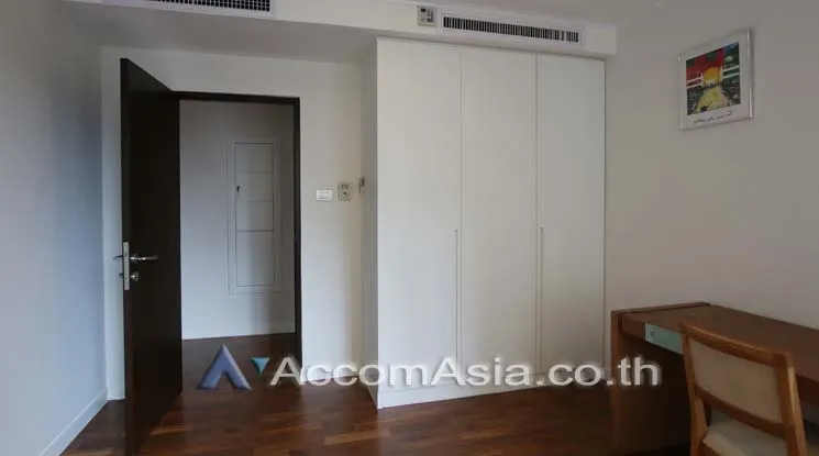 8  2 br Condominium For Rent in Ploenchit ,Bangkok BTS Ploenchit at Baan Siri Ruedee AA14882