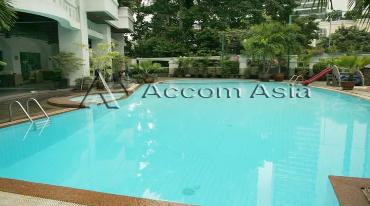  2  4 br Apartment For Rent in Sukhumvit ,Bangkok MRT Sukhumvit - BTS Asok at Newly renovated modern style living place AA14890