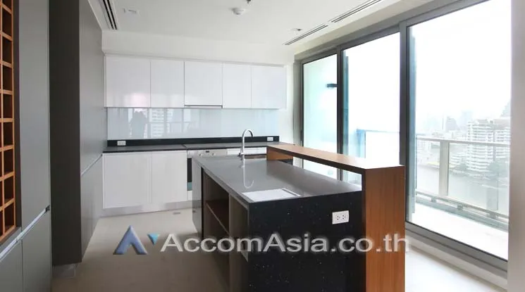 4  3 br Condominium For Sale in Charoen Nakhon ,Bangkok BTS Krung Thon Buri at The River Condominium AA14942