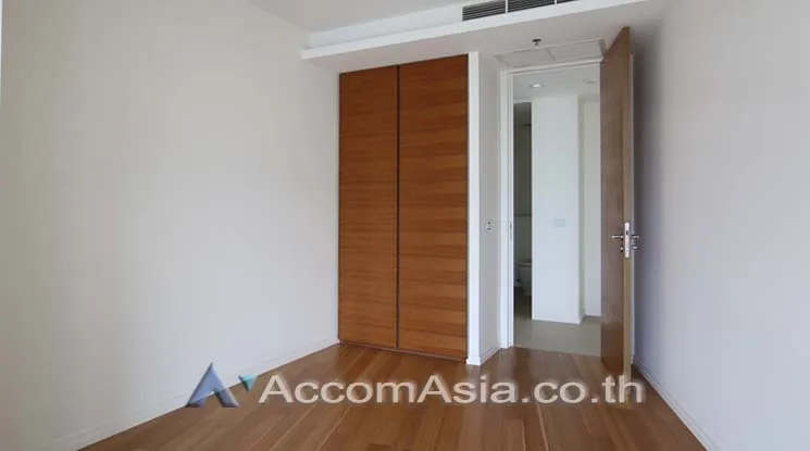 7  3 br Condominium For Sale in Charoen Nakhon ,Bangkok BTS Krung Thon Buri at The River Condominium AA14942