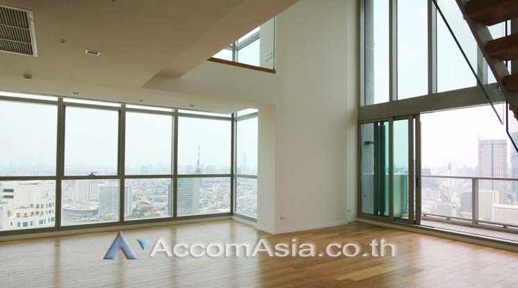 12  3 br Condominium For Sale in Charoen Nakhon ,Bangkok BTS Krung Thon Buri at The River Condominium AA14943
