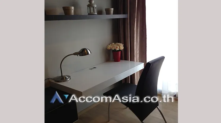 unit 2 Bedrooms  Condominium For Rent in Sukhumvit, Bangkok  near BTS Phrom Phong (AA14983)