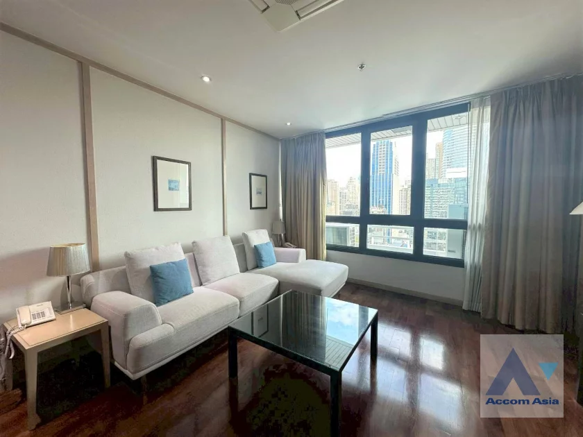 unit 1 Bedroom  Condominium For Rent in Ploenchit, Bangkok  near BTS Chitlom (AA15001)