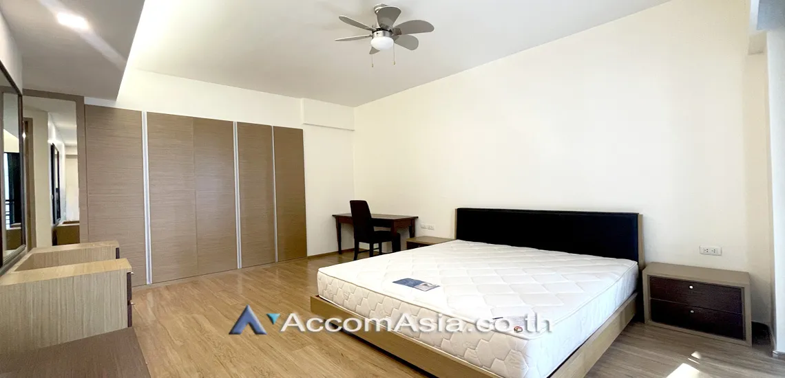 8  2 br Apartment For Rent in Sukhumvit ,Bangkok MRT Sukhumvit - BTS Asok at A sleek style residence with homely feel AA15098
