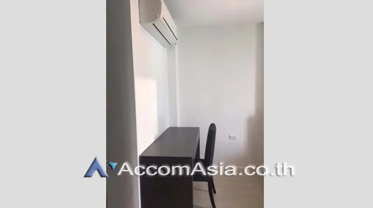 unit 2 Bedrooms  Condominium For Rent in Sathorn, Bangkok  near BRT Sathorn - BTS Chong Nonsi (AA15185)